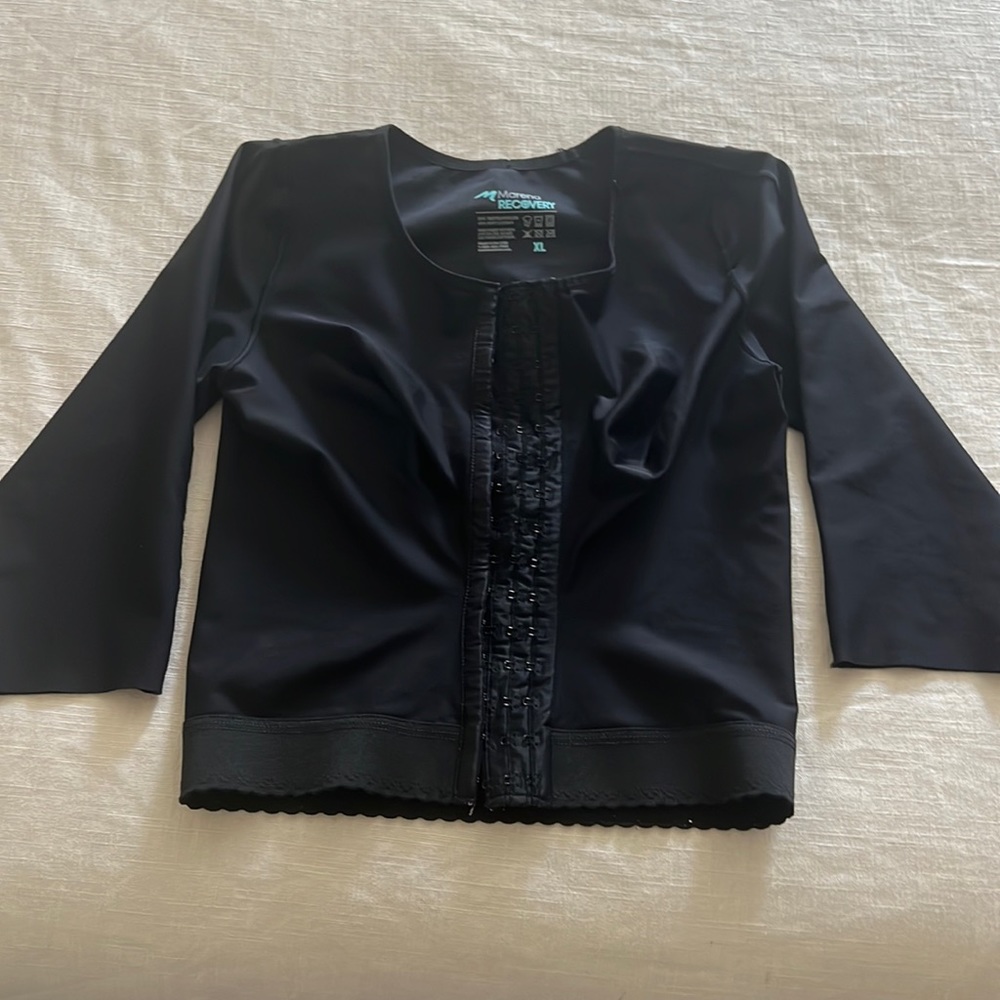 Marena Recovery 3/4 Sleeve Surgery Vest Black Size XL  FV2M